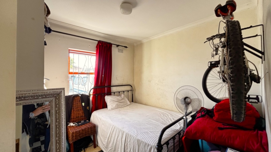 2 Bedroom Property for Sale in Lentegeur Western Cape